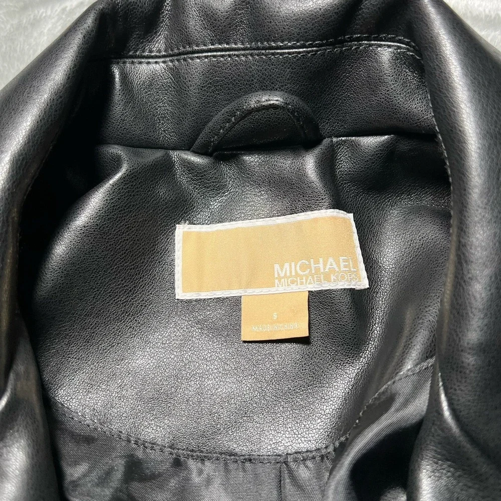 Michael Kors excellent shape